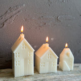 Christmas Cottage Candle (1pc)